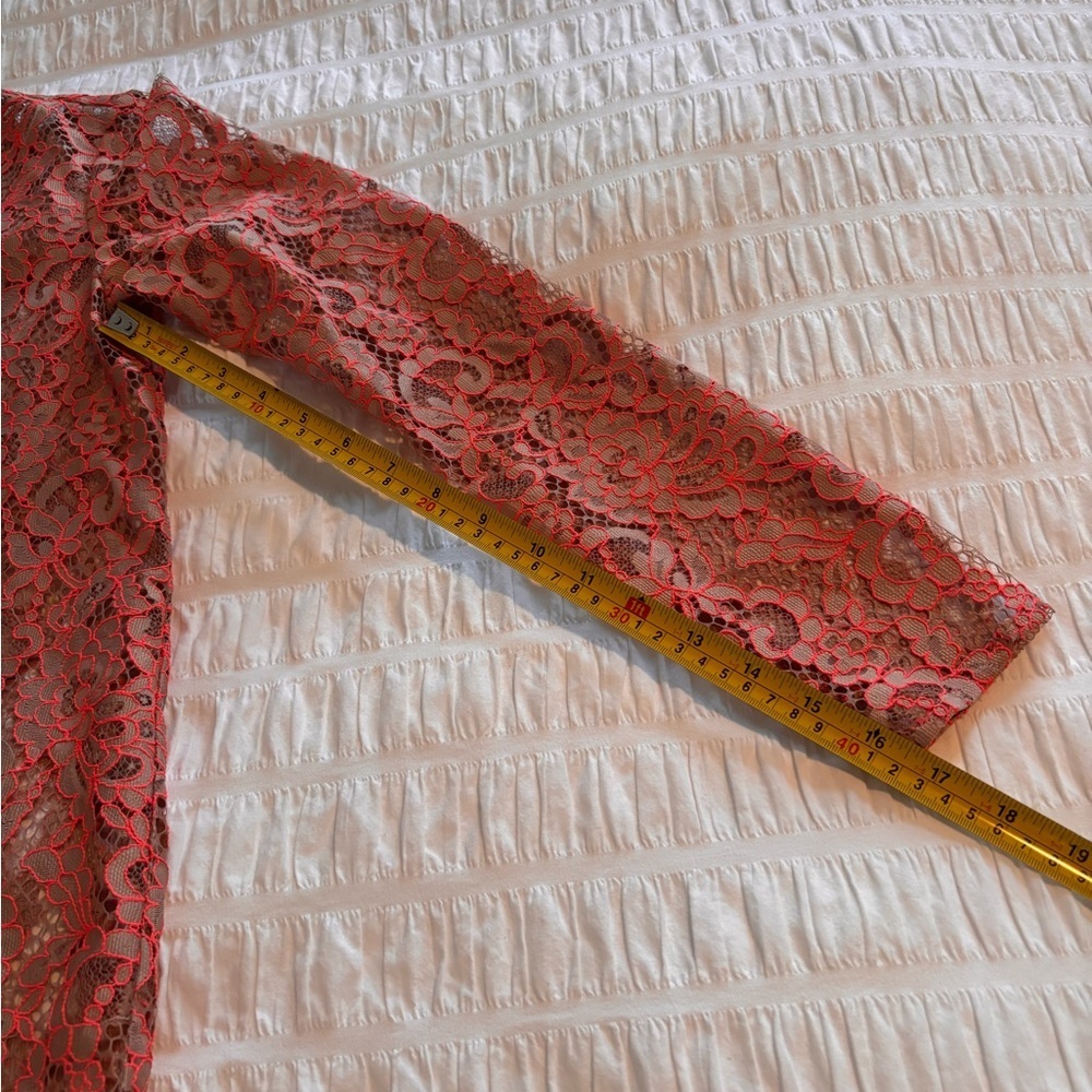 Alexis Floral Lace Blouse - tan and fushia - Picture 7 of 7